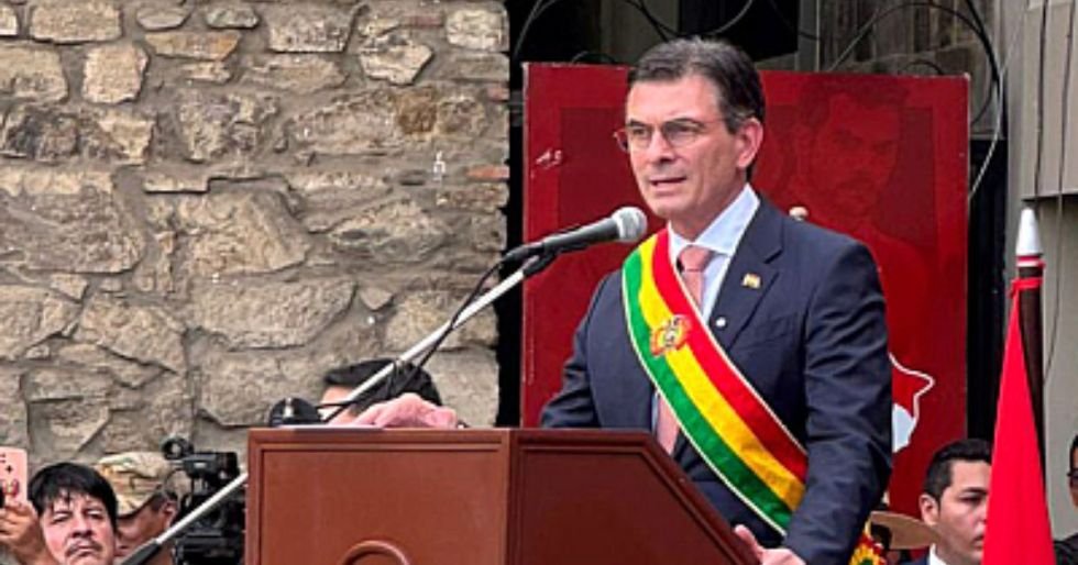 TENSIÓN POR LA LEY 157: MARCHA INDÍGENA AVANZA Y GOBIERNO LA DEFIENDE