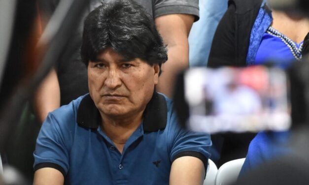 GOBIERNO ADVIERTE QUE EJECUTARÁ ORDEN DE APREHENSIÓN CONTRA EVO MORALES
