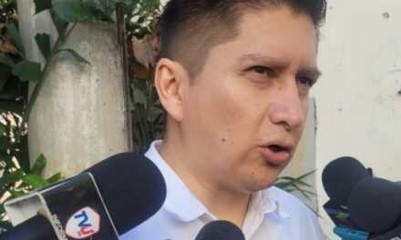MEDRANO DENUNCIA TRABAS EN TRANSICIÓN Y PIDE TRANSPARENCIA A JHONNY FERNÁNDEZ