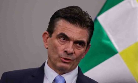 GOBIERNO APUESTA POR DESBUROCRATIZACIÓN CON NUEVAS AUTORIDADES SUBNACIONALES