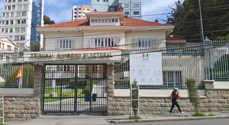 TSE CONFIRMA QUE EL CIERRE DEL CICLO ELECTORAL SERÁ EL 28 DE ABRIL