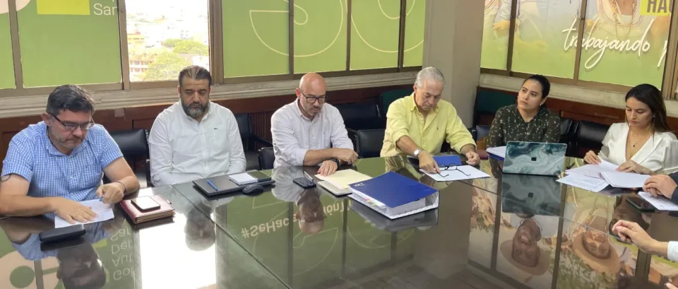 ARRANCA TRANSICIÓN EN LA GOBERNACIÓN CRUCEÑA RUMBO AL 4 DE MAYO