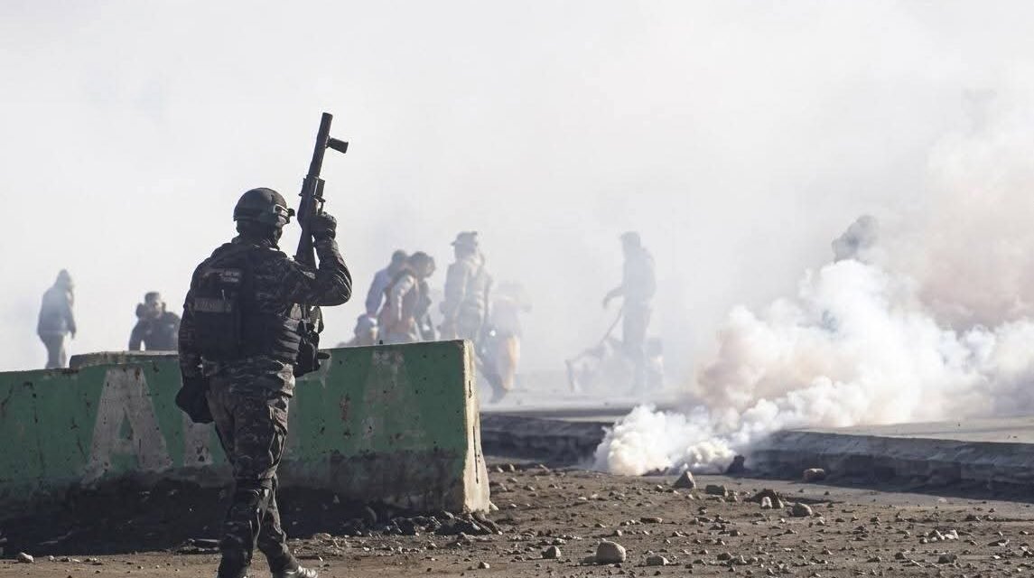 “NO SE GOBIERNA CON REPRESIÓN”: VICEPRESIDENCIA CRITICÓ ACCIONES DEL EJECUTIVO