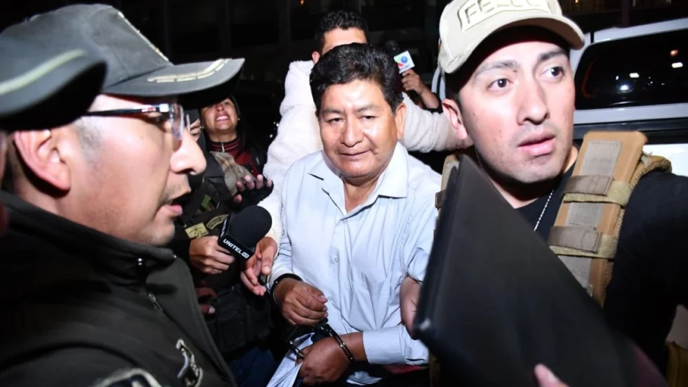 FISCALÍA ACTIVA NUEVO PROCESO Y LOGRA LA DETENCIÓN DEL EXMINISTRO MONTAÑO