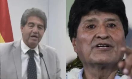 GOBIERNO VINCULA A EVO MORALES CON BLOQUEOS Y MOVILIZACIONES EN EL PAÍS