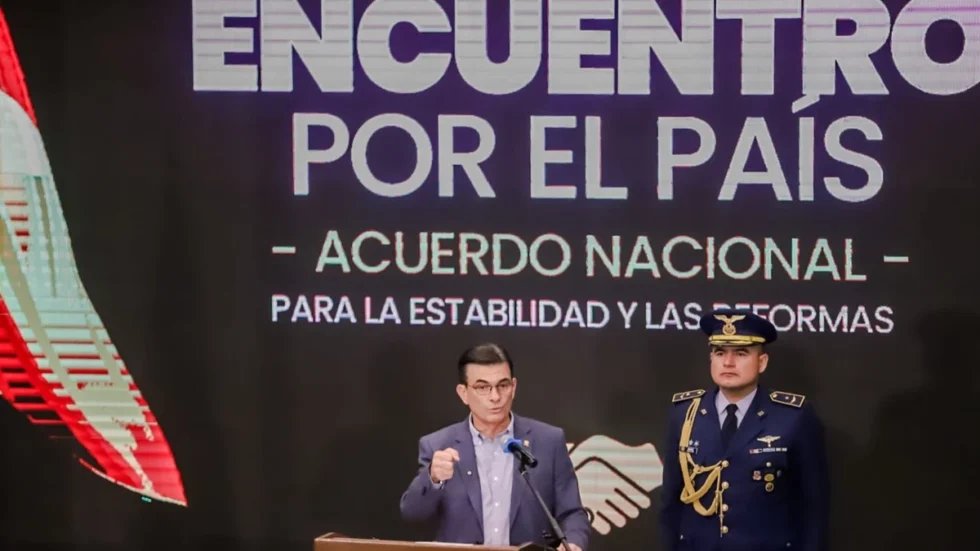 PAZ ALERTA SOBRE “SICARIATO ANTIDEMOCRÁTICO” EN ENCUENTRO NACIONAL EN COCHABAMBA