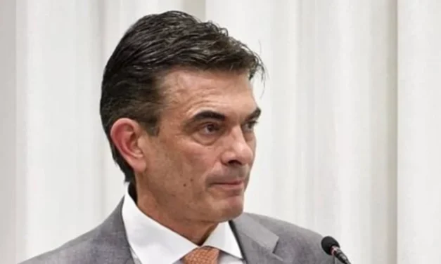 “NO HABRÁ PRIVATIZACIONES NI ALZA DE TARIFAS”, AFIRMA PAZ