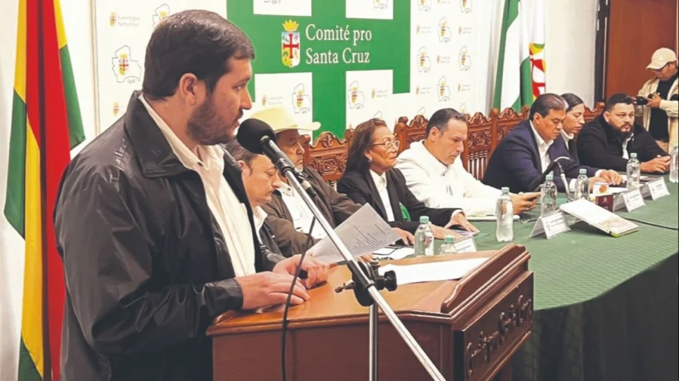 CÍVICOS DECLARAN ALERTA Y CONVOCAN MOVILIZACIÓN POR BLOQUEOS