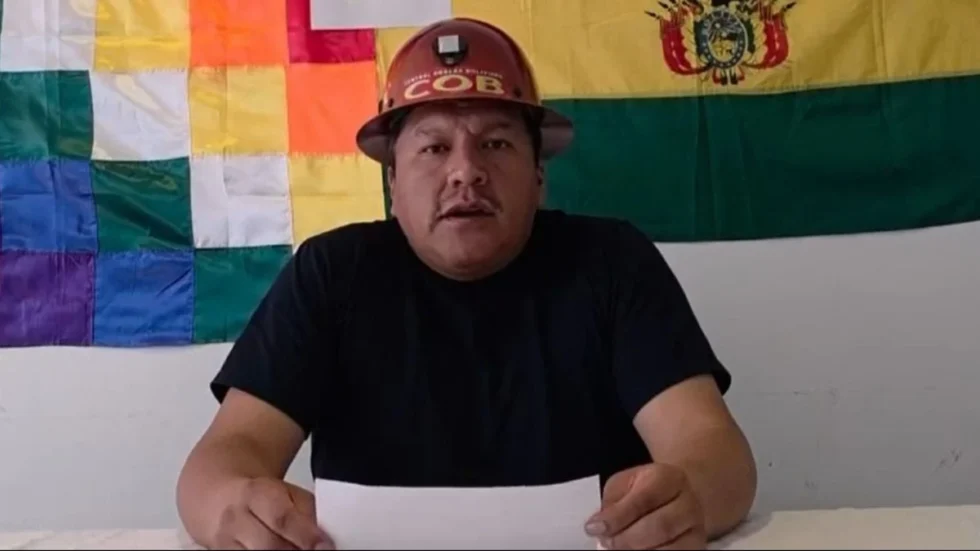“LAS BASES TIENEN QUE DECIDIR SI SE ASISTE O NO AL DIÁLOGO”, AFIRMA ARGOLLO
