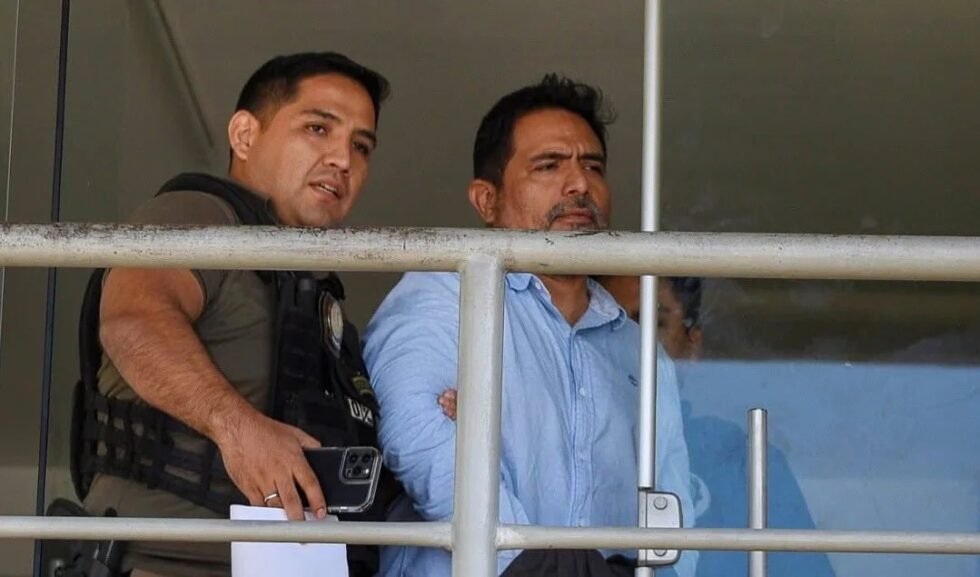 DICTAN DETENCIÓN DOMICILIARIA PARA PASTOR PERUANO, PERO SEGUIRÁ EN PALMASOLA POR OTRO PROCESO