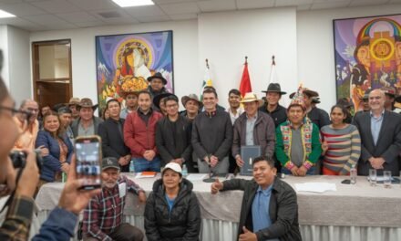 GOBIERNO Y CAMPESINOS ACUERDAN GESTIONAR LA ABROGACIÓN DE LA LEY 1720