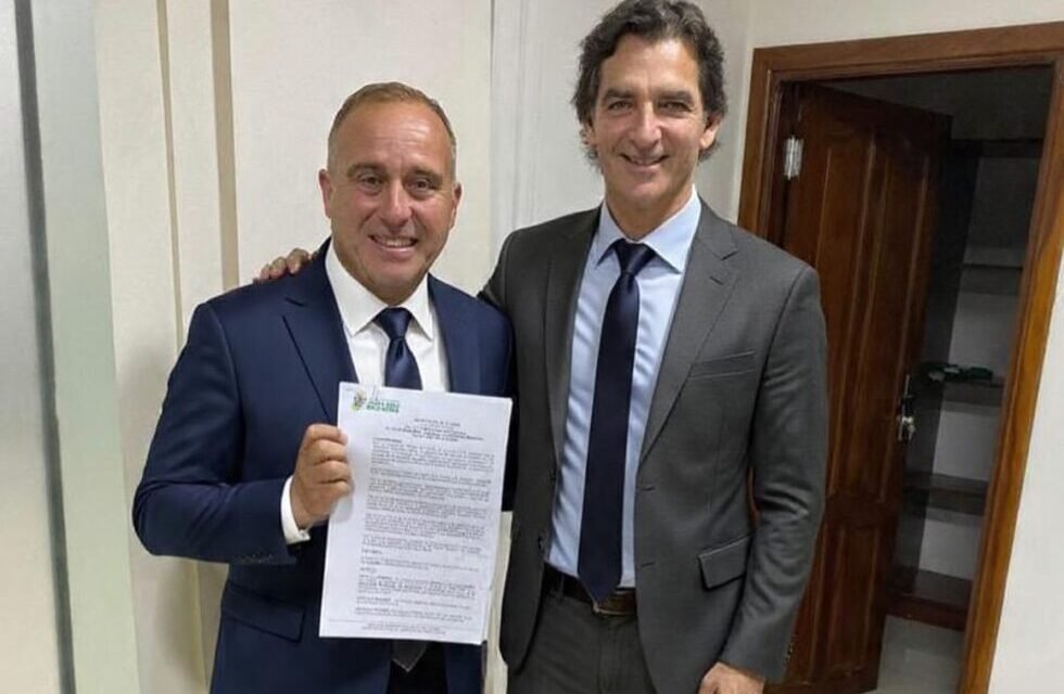 MURILO CAZAGRANDE ASUME LA DIRECCIÓN MUNICIPAL DE DEPORTES Y JUVENTUD EN SANTA CRUZ