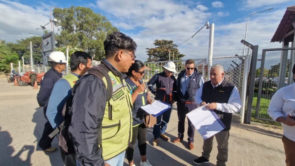 RESULTADOS DE LABORATORIO DESCARTAN IRREGULARIDADES EN GASOLINA OBSERVADA POR MOTOTAXISTAS