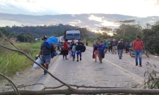 SANTA MARÍA SUSPENDE BLOQUEO Y RESTABLECE EL TRÁNSITO