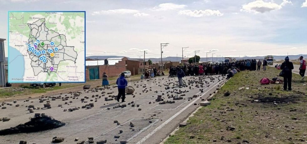 LA PAZ PERMANECE AISLADA Y EL PAÍS SUMA 54 PUNTOS DE BLOQUEO