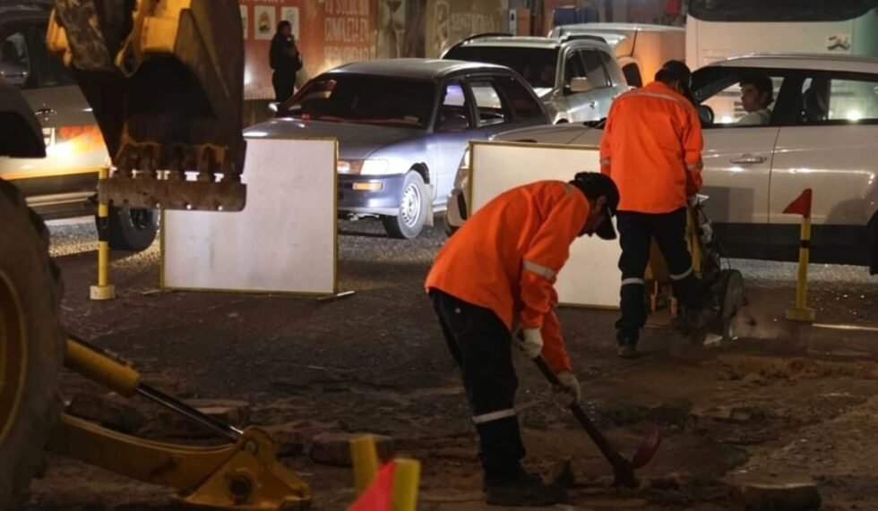 SAAVEDRA INICIA GESTIÓN CON BACHEO EN EL CUARTO ANILLO Y SAN MARTÍN