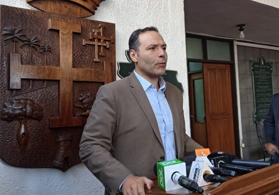 CÍVICOS DE SANTA CRUZ PIDEN ESTADO DE EXCEPCIÓN ANTE ESCALADA DEL CONFLICTO