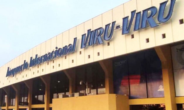 REVOCAN NOMBRAMIENTO DE LA ADMINISTRADORA DE ADUANA EN VIRU VIRU