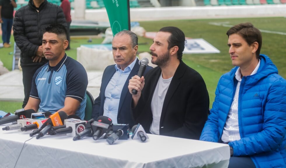 VELASCO CONFIRMA QUE BOLÍVAR Y RIVADAVIA JUGARÁN EN EL TAHUICHI AGUILERA