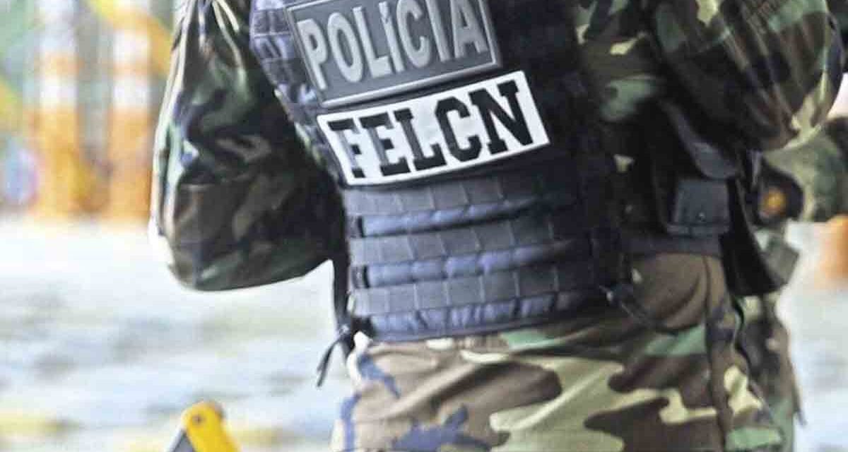 POBLADORES DE SANTA FE EXIGEN SALIDA DE LA FELCN