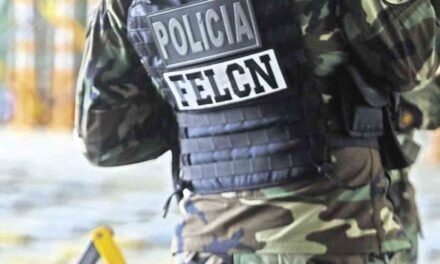 POBLADORES DE SANTA FE EXIGEN SALIDA DE LA FELCN