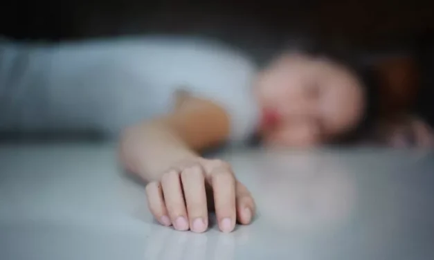 HALLAN MUERTA A JOVEN UNIVERSITARIA EN SU HABITACIÓN EN LA PAMPA DE LA ISLA