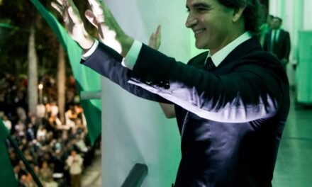ALCALDE SAAVEDRA PLANTEA REDUCCIÓN DEL 40% EN LA ESTRUCTURA MUNICIPAL