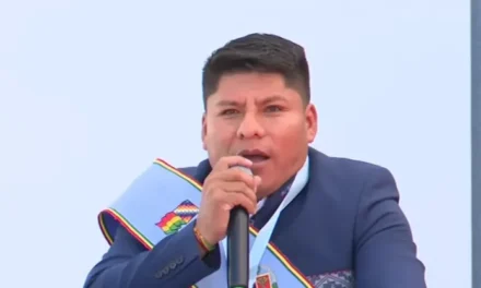 GOBERNADOR LOZA CRITICA ENCUENTRO EN COCHABAMBA Y LO LLAMA “NEOLIBERAL”