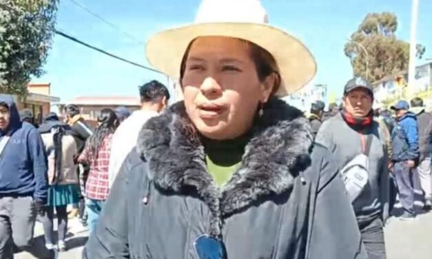 TRES PERSONAS ENVIADAS A LA CÁRCEL POR MOVILIZACIONES EN LA PAZ