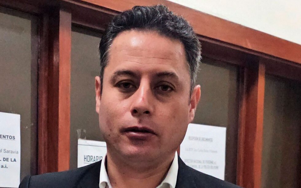 LARA CONVOCA A SESIÓN EXTRAORDINARIA PARA TRATAR EL ESTADO DE EXCEPCIÓN