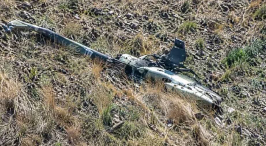 CAE AVIONETA DE LA FAB EN RUTA LA PAZ–COCHABAMBA