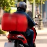 11 DELIVERYS RECUPERAN SU LIBERTAD Y PIDEN LA DEVOLUCIÓN DE SUS MOTOCICLETAS