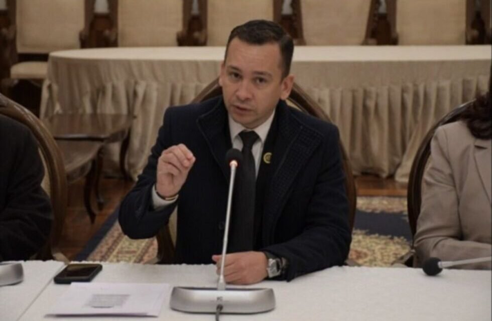 TSJ DECLARA EMERGENCIA INSTITUCIONAL Y CONVOCA ENCUENTRO NACIONAL EN SUCRE