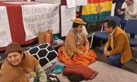 5 ASAMBLEÍSTAS CUMPLEN 6 DÍAS DE HUELGA DE HAMBRE POR LA PACIFICACIÓN DEL PAÍS