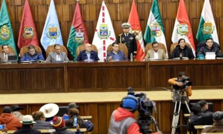 GOBIERNO ESPERA RETOMAR EL DIÁLOGO CON LA COB TRAS REVISIÓN DE DETENIDOS