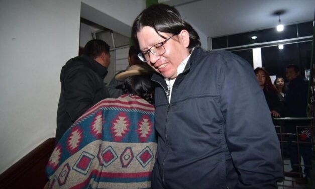 EXMINISTRO CUSICANQUI DECLARA ANTE LA FISCALÍA POR CASO DE BONOS SOBERANOS