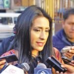 EXMINISTRA WILMA ALANOCA FUE TRASLADADA A LA FELCC DE LA PAZ