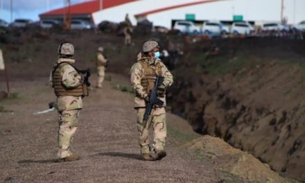CHILE LIBERA A CINCO MILITARES BOLIVIANOS APREHENDIDOS EN LA FRONTERA