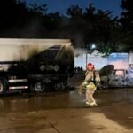 VEHÍCULO IMPACTA CONTRA CISTERNA Y PROVOCA INCENDIO Y ALARMA EN ZONA DE LA REFINERÍA