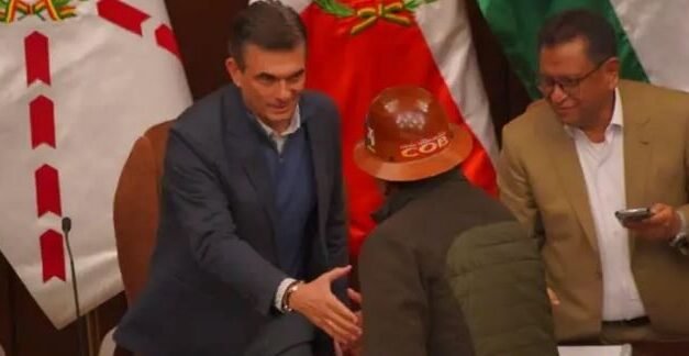 GOBIERNO Y COB REINSTALAN MESA DE DIÁLOGO EN LA PAZ