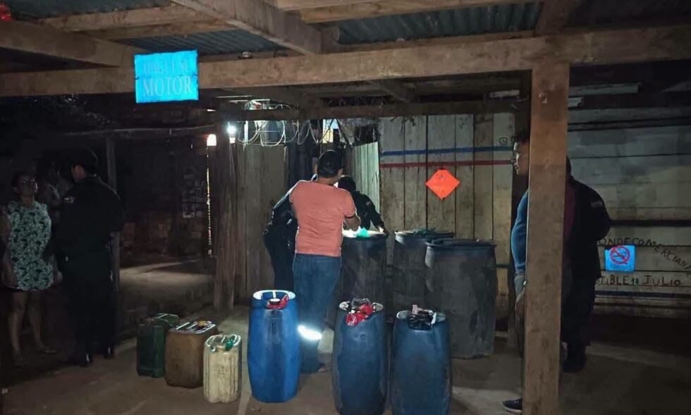 DECOMISAN 1.800 LITROS DE COMBUSTIBLE EN UN INMUEBLE DE RIBERALTA