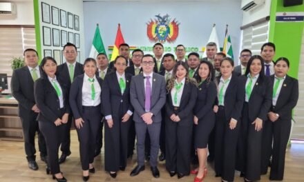 21 PARTICIPANTES DEL OCTAVO PROGRAMA DE FORMACIÓN INICIAL FORTALECERÁN EL TRABAJO FISCAL MEDIANTE PASANTÍAS EN SANTA CRUZ