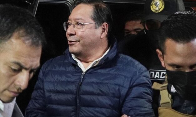 “NO VENGO A PEDIR UN FAVOR, VENGO A PEDIR QUE SE APLIQUE LA LEY”, DICE ARCE SOBRE SU PROCESO