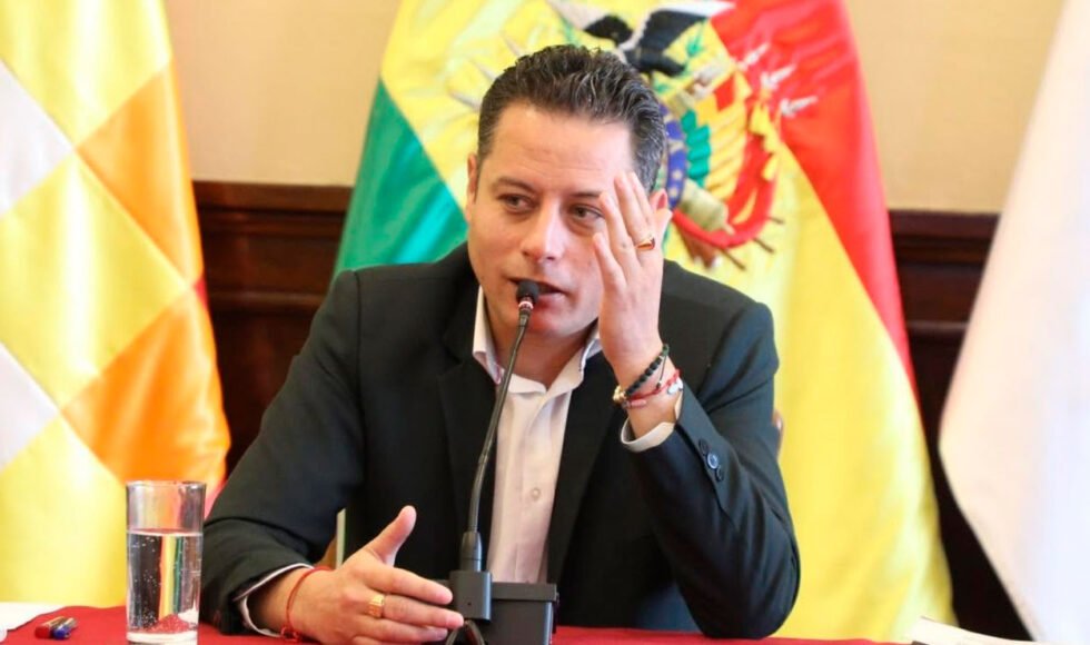 “DEJEN DE BUSCAR EXCUSAS”, AFIRMA LARA Y EXIGE RESULTADOS EN CASO “NARCOMADERA”