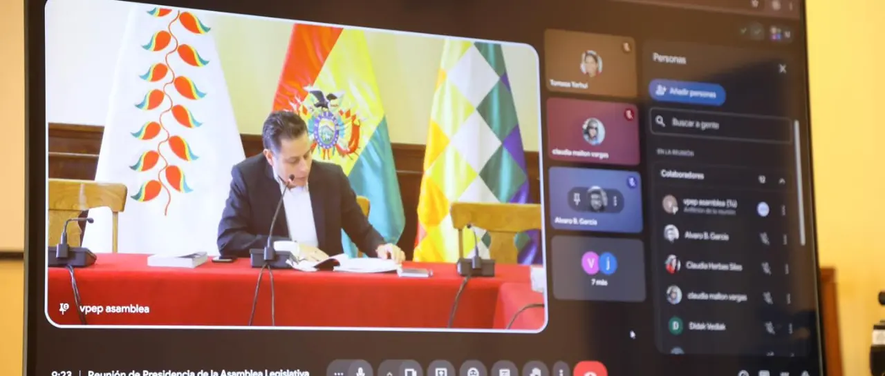 VICEPRESIDENTE REÚNE A JEFES DE BANCADA PARA ABORDAR CRISIS POR BLOQUEOS