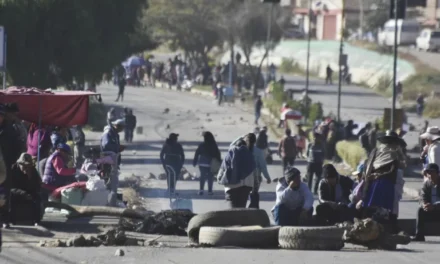 DIÁLOGO BAJO 48 PUNTOS DE BLOQUEOS EN EL PAÍS