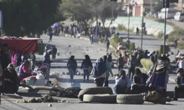 DIÁLOGO BAJO 48 PUNTOS DE BLOQUEOS EN EL PAÍS