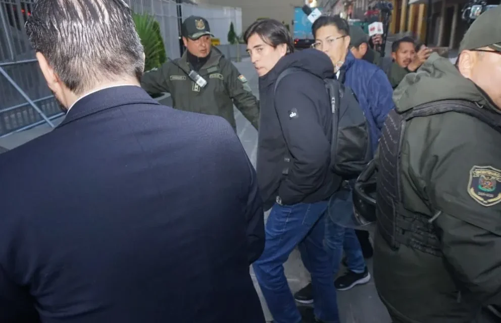 MINISTRO ZAMORA: “ES MOMENTO DE INSTALAR SOLUCIONES PARA BOLIVIA”