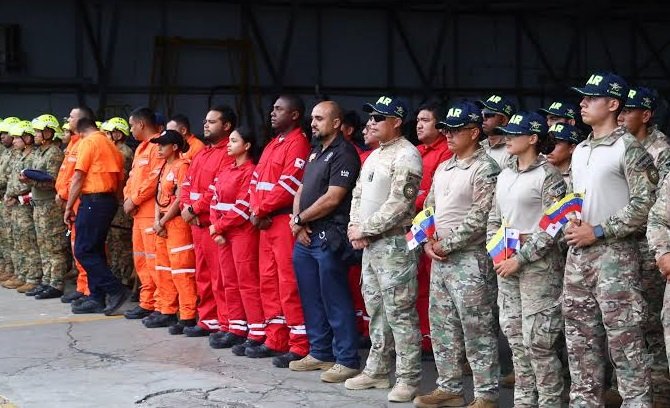 VENEZUELA RECIBE A MÁS DE 1.600 RESCATISTAS INTERNACIONALES TRAS LOS TERREMOTOS