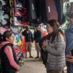 NOTIFICAN A COMERCIANTES POR ASENTAMIENTOS IRREGULARES EN MERCADO LA MORITA